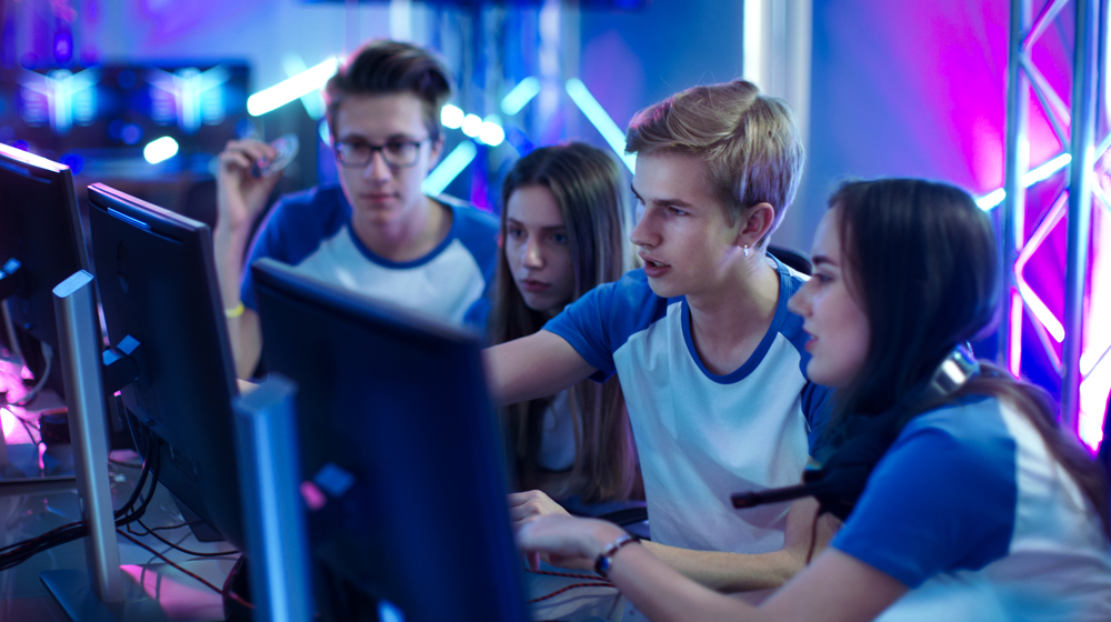 esports: Millions watch as others compete in online video gaming